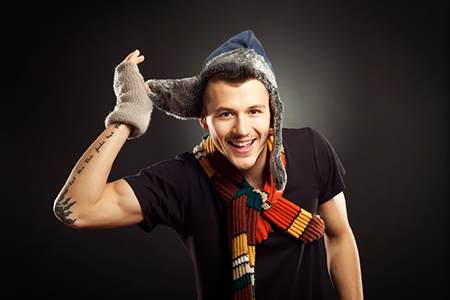 不同年份出生屬虎男2024年運(yùn)勢