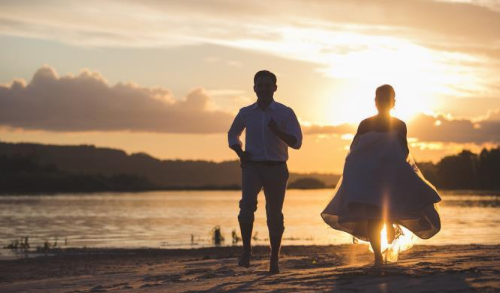 82年男和90年女婚姻 婚配有什么忌諱 82年男和90年女婚姻 婚配有什么忌諱