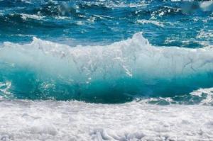 大海水命人適合什么行業最旺財