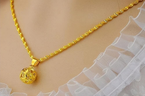 屬牛脖子戴什么最好 屬牛脖子戴什么最好